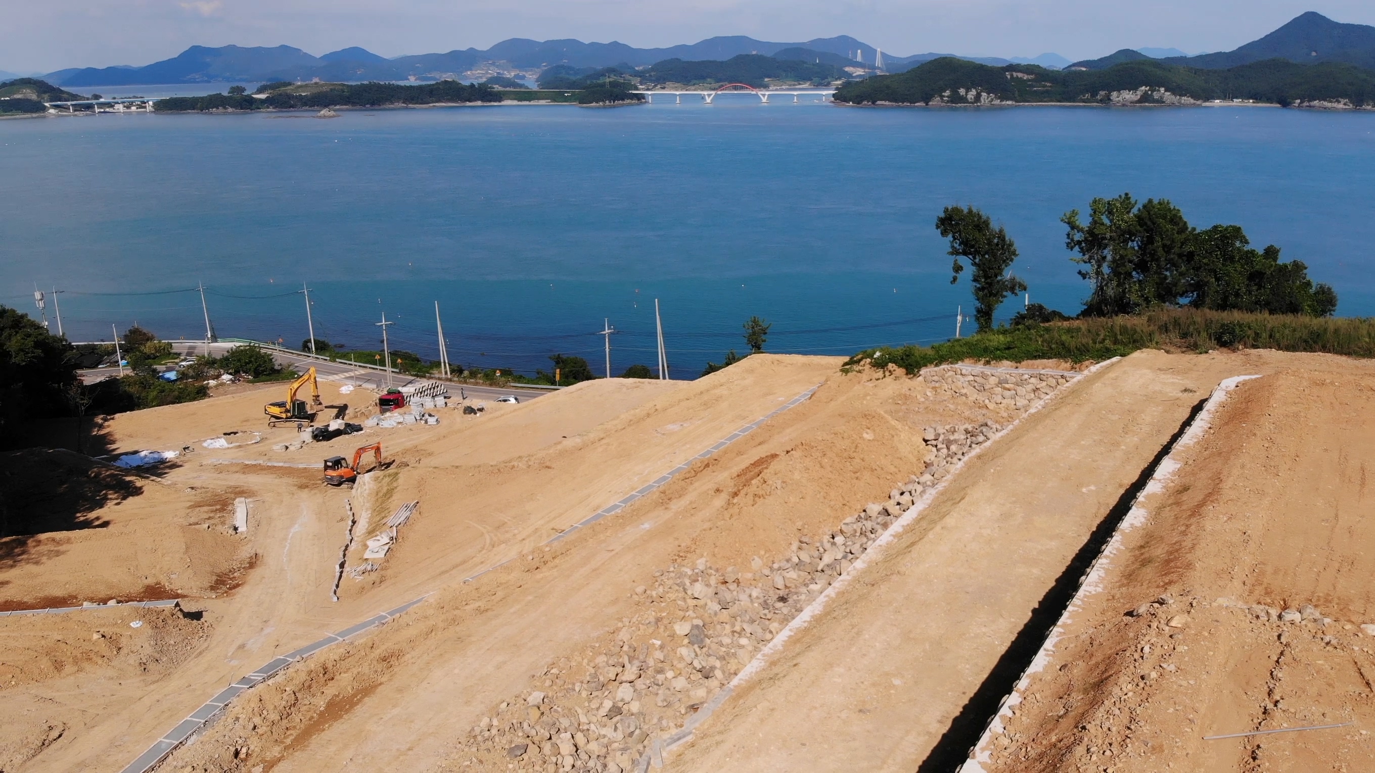 DJI_0142.MP4_20241121_111938.968.jpg