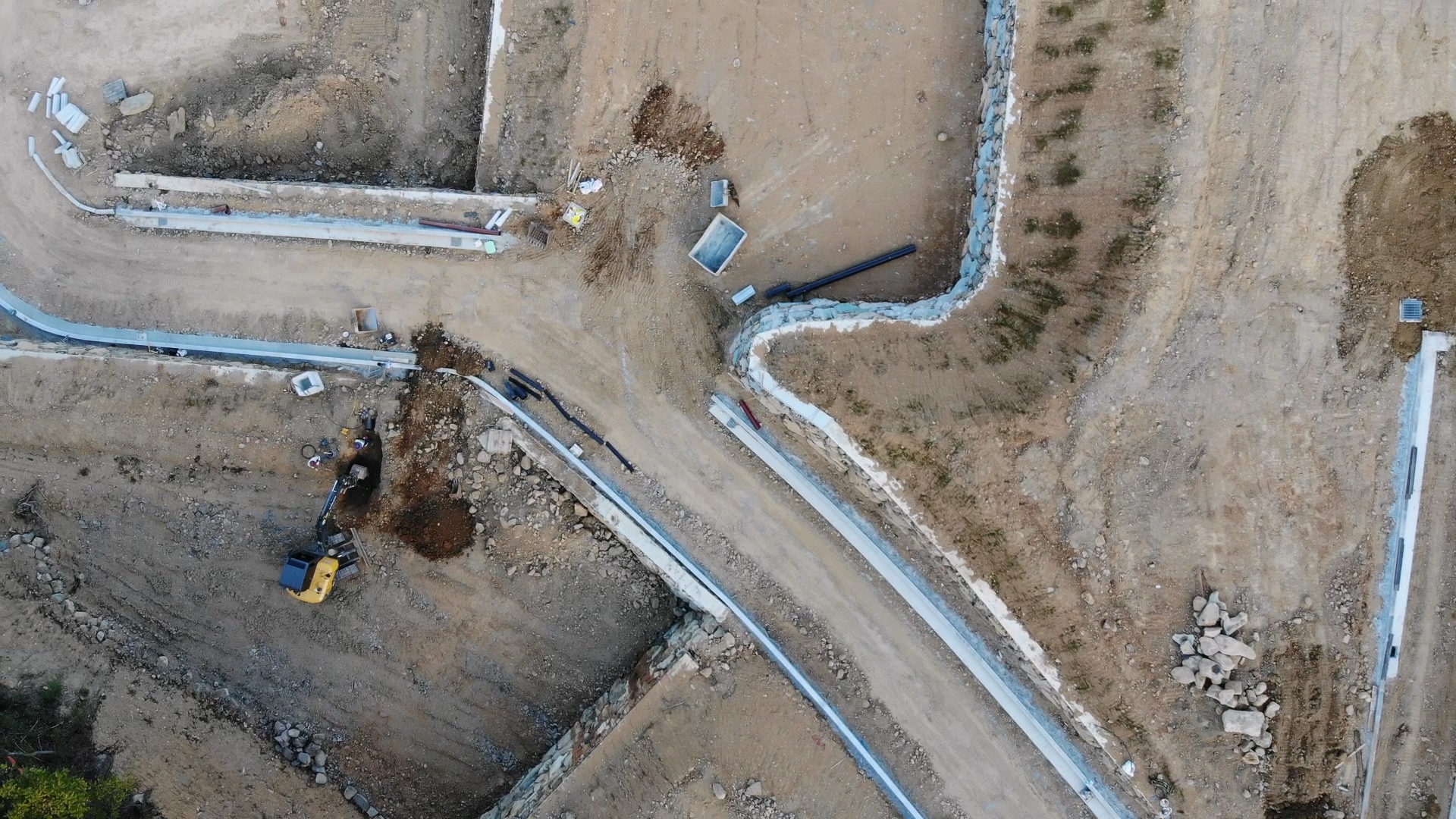 DJI_0153.MP4_20241121_111621.289.jpg